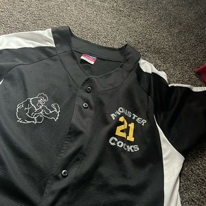 Men’s softball jersey